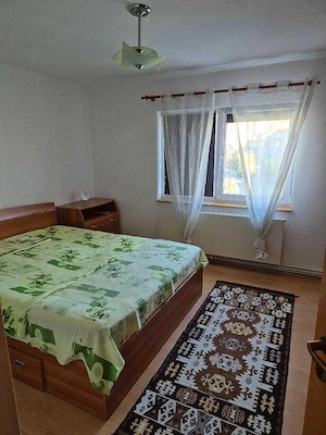 Inchiriez apartament cu 2 camere in Brasov Str. I.L. Caragiale - imagine 2