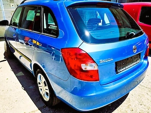 2014 Fabia 1.2 benzina cu Garantie de la Cormar - imagine 9