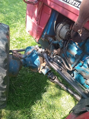 Vind tractor sau schimb cu oi - imagine 3