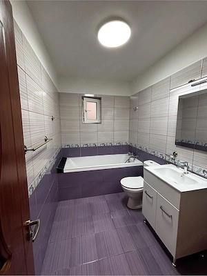 Apartament luminos 2 camere de închiriat (parcare inclus ) - imagine 4