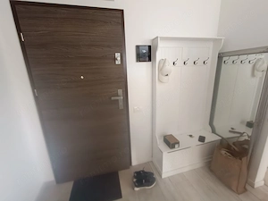 Închiriez apartament cu 2 camere - imagine 6