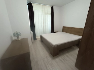 Închiriez apartament cu 2 camere - imagine 7