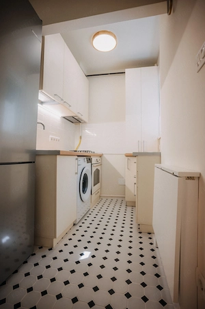 Garsonieră premium, complet renovată   zona Avram Iancu, Brașov | 69.900   negociabil - imagine 5