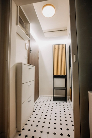 Garsonieră premium, complet renovată   zona Avram Iancu, Brașov | 69.900   negociabil - imagine 4