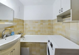 Inchiriere apartament 2 camere, decomandat, bd. Decebal, (3 min metrou Muncii) - imagine 4