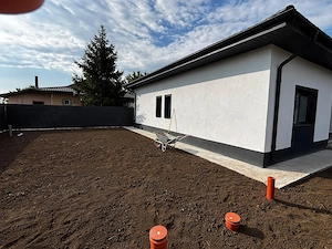 Casa individuala, 4 camere, 2 bai, Horlesti - Rediu