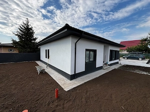 Casa individuala, 4 camere, 2 bai, Horlesti - Rediu - imagine 3