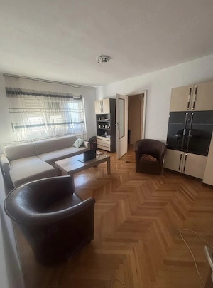 Urgent Apartament 3 Camere de inchiriat
