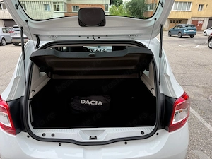 Dacia Sandero 1.2 bnz euro6, 25.200 Km carte service, masina este noua - imagine 6