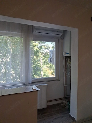 Zona Lunei, langa Complex Studentesc | Centrala termica | Etaj 2 | Decomandat | Mobilat si utilat !! - imagine 4