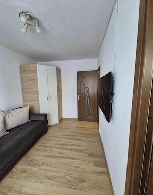 DE VANZARE: Apartament, o Camera la Metrou Drumul Taberei  - imagine 2