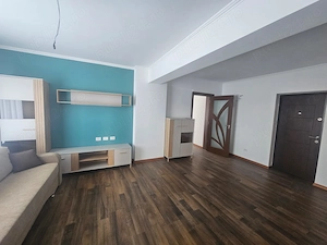 Apartament 3 camere Bacau - imagine 3