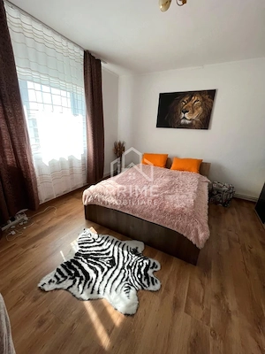 Casă de vânzare | 90 mp utili | 3 camere | 2 anexe | Garaj