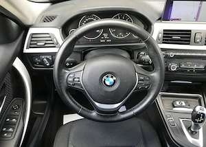 BMW Seria 3 320i F30 - imagine 15