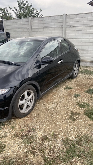 Vand Honda Civic Hatchback 1.8 117.000 km reali - imagine 3