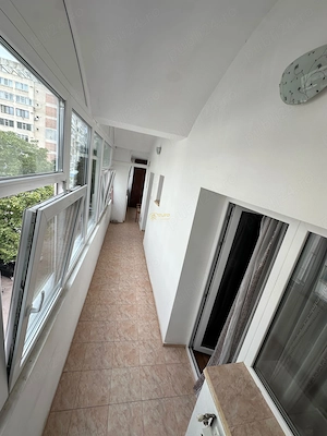 Apartament 2 camera in zona Garii (Billa) - imagine 7