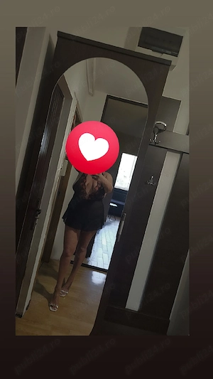 Hai sa ne jucăm..Detin piersing 