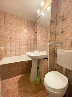 Garsoniera 26 mp, A.C., balcon, zona strazii Cojocnei. Disponibil din 12 Decembrie - imagine 6