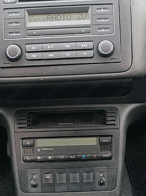 Vw Polo Edition  2002 1.4 benzină Climatronic Scaune incalzite - imagine 7