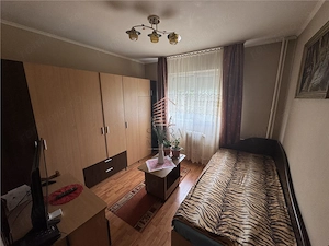 Apartament cu 2 camere, zona Rogerius - imagine 7