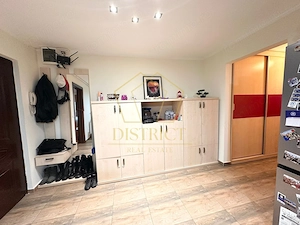 Apartament spatios cu 3 camere | Calea Sagului - imagine 12