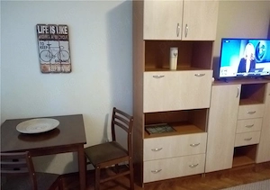 Garsoniera confort 1 zona Circumvalatiunii pozitie excelenta etaj 4 din 10 - imagine 5