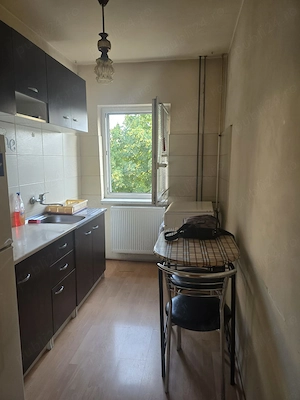 Apartament 1 camera decomandat model mare etaj 3Sagului langa Careffour si Profi - imagine 2