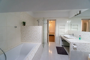 Inchiriez  penthouse, 210 mp, 5 camere - imagine 8
