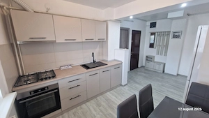 Apartament 2 camere ,decomandat ,55 mp utili ,zona Rovine  - imagine 3