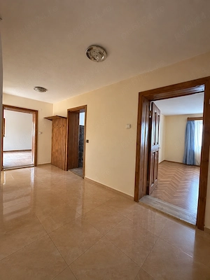 Casă de vânzare in Grădiște - imagine 5