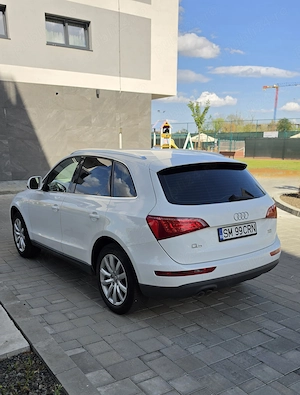 Audi Q5 2.0 TDI Quattro 2011 | Automată | 4x4 | Piele | Xenon LED | Navigație - imagine 2