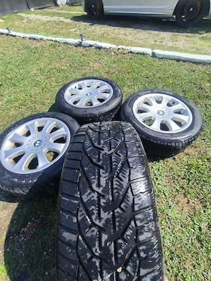 Vand jante cu cauciucuri iarna 5x120BMW r 16 cauciucuri foarte bune de iarna 2023 Taurus  - imagine 5