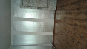 Apartament semidecomandat 3 camere  - imagine 8