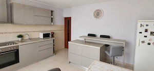 De vanzare apartament 3 camere, 2 bai, loc de parcare si boxa - Bistrita, BN - imagine 2