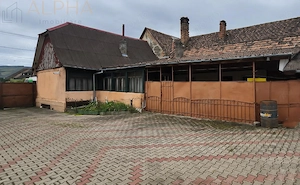 Casa  #238;n Viisoara, BN, stradal – teren generos 1265 mp - imagine 3