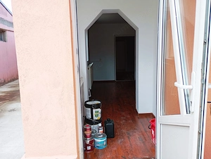 inchiriez casa la curte, 4 camere baie buc in chiajna, toate utilitatile - imagine 3