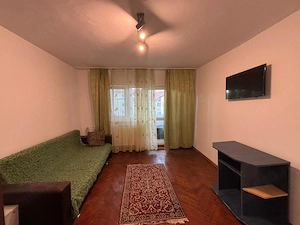 Proprietar închiriez apartament  - imagine 5