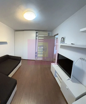 Apartament 2 camere, decomandat, - imagine 2