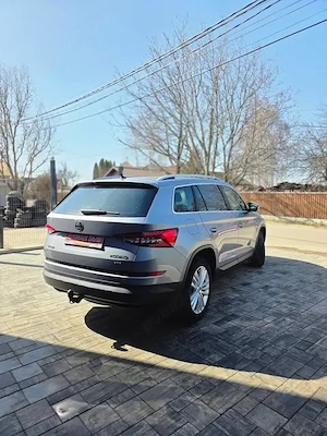 Skoda Kodiaq 2017 4x4 DSG Euro 6 Panoramic - imagine 4