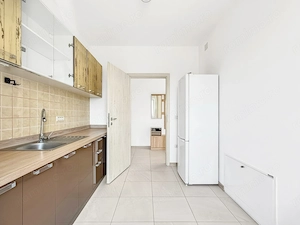 2 Camere | Etaj 2/3 | Apus Spectaculos | Central Giroc | Comision 0 - imagine 12