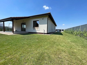  Casa Individuala | 4 camere 2 Bai | 125 mp utili | Dumbravita