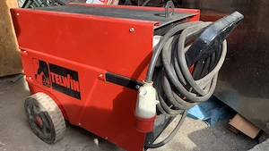 Aparat sudura electrod MMA Trifazic 380V Telwin Linear 300 S