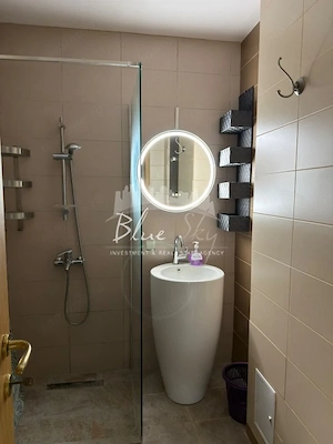Apartament 3 camere situat in zona Faleza Nord, langa plaja - imagine 12