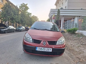 Vând Renault Scenic