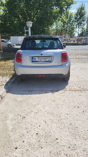 Mini Cooper D  - imagine 3