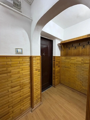 Vanzare apartament 3 camere, in Galati, Micro 13B, centrala, liber - imagine 10