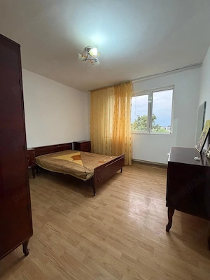Vanzare apartament 3 camere, in Galati, Micro 13B, centrala, liber - imagine 12