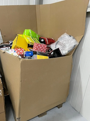 Lot 224 piese auto Bosch Febi Hella SKF ATE NGK – vând și la bucată - imagine 4