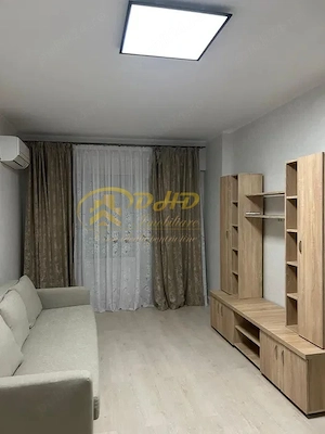 Apartament 2 camere Royal Town (Copou) - imagine 3