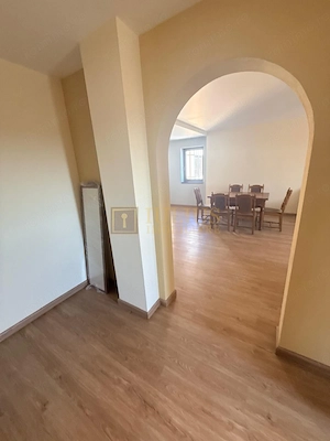3 camere} Mosnita Noua-Castel Royal| apartament vintage| loc de parcare| balcon - imagine 13